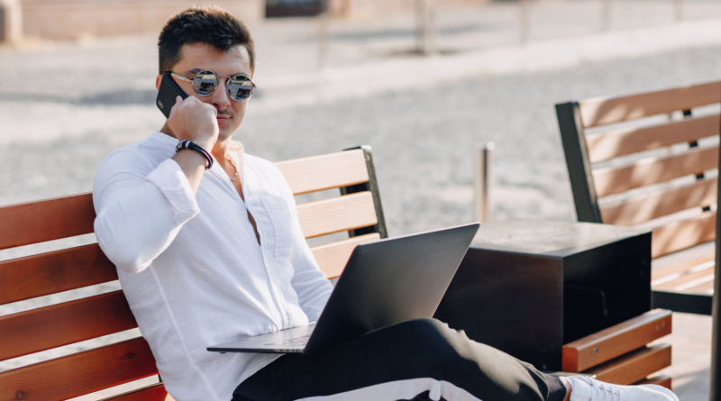 Technology on the Go: How the latest “Smart Tech” is Changing the Way We Travel